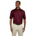thumbnail image 1 of Harriton Chemise en Sergé à Manches Courtes pour Hommes Easy Blend? avec Protection contre les Taches, 1 of 3
