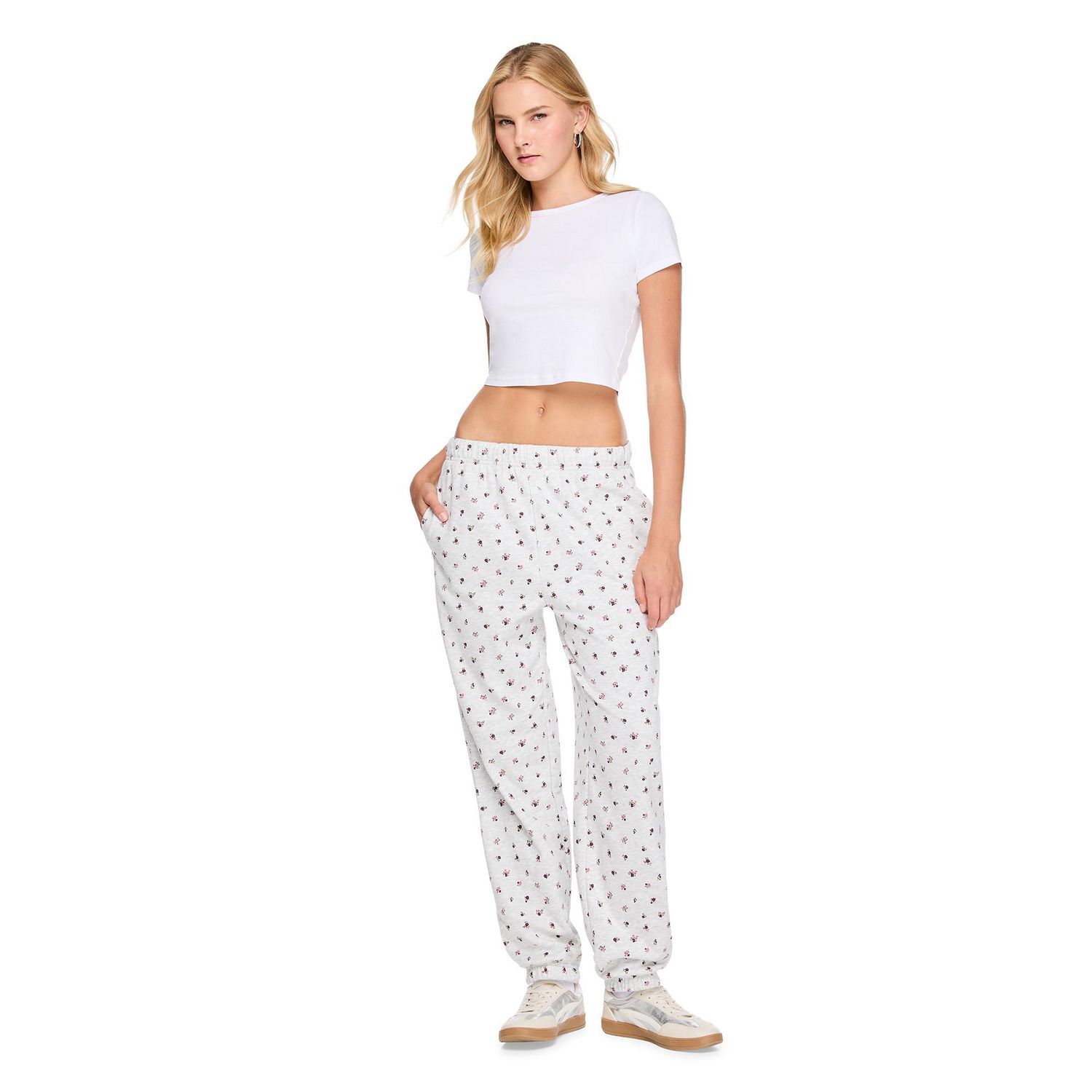 No Boundaries Women's Oversized Jogger
