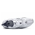 thumbnail image 3 of New Balance 530, 3 of 5