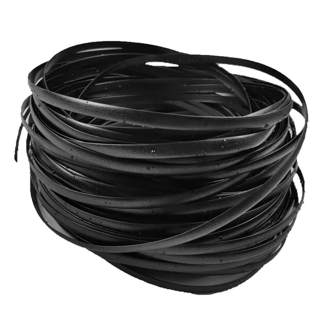 Réparation d'Osier Fournitures de Réparation d'Osier Matériau en Rotin pour Patio Noir. un Bouquet Enroulé de Matériau en Rotin PE Noir, Mesurant 8 mm de Largeur, 1,2 mm d'Épaisseur et 32 m de Longueur. Conçu pour Réparer des Meubles de Patio comme des Chaises, des sofas et des tables, Ainsi Que pour des Projets de Bricolage comme Fabriquer des Paniers Ou Renforcer des Meubles. Résistant aux Intempéries, Imperméable et durable, Convient à une Utilisation Intérieure et Extérieure.