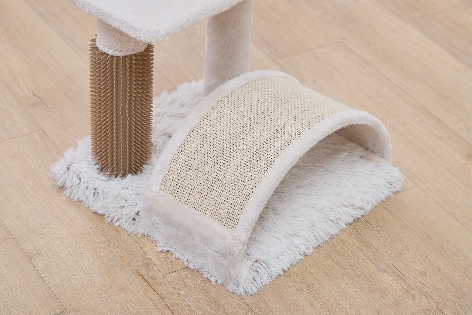 Vibrant Life – Arbre à Chat 3 Niveaux, 27,8" de Hauteur, avec Griffoirs en Sisal, Brosse Intégrale, Crème – Mobilier pour Chats