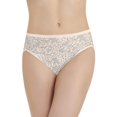 thumbnail image 1 of Vanity Fair Culotte Échancrée Body Shine Illumination pour Femme, 10, 1 of 6