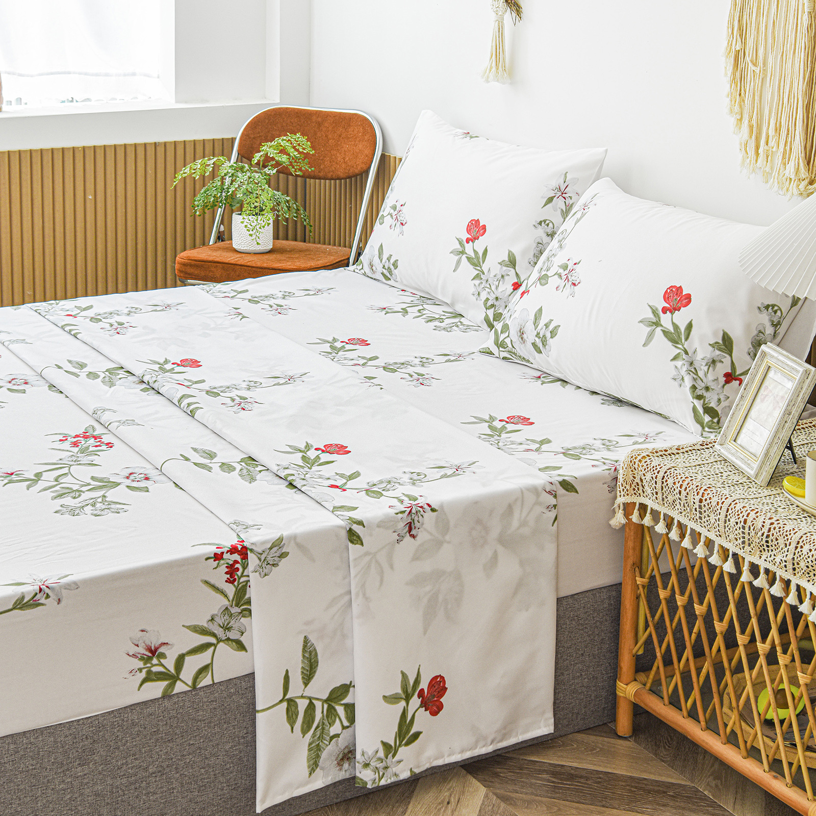 Move Over 4 pcs White Flowers Sheet Set Full Botanical Fitted Sheet Pink Red Flowers Pattern All Around Elastics Deep Pocket Sheet
