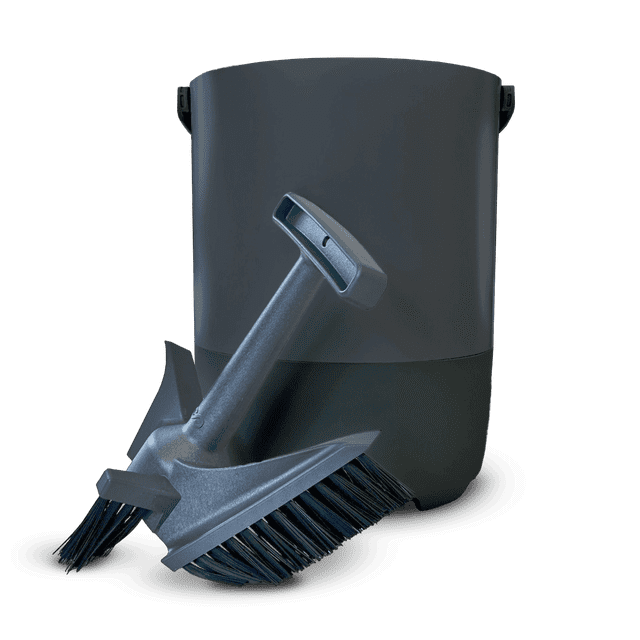 FoodCycler Eco 5 Seau et InfinityBrush Combo en Gris, Comprenant un Seau Amovible de 5 L avec un Couvercle Sécurisé et une Brosse Spécialisée Conçue pour Nettoyer les Lames Vortech. Parfait pour Collecter les Restes d'Aliments, Maintenir une Cuisine Propre et Améliorer la transformation des Déchets Alimentaires avec l'Appareil FoodCycler Eco 5.
