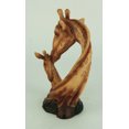thumbnail image 2 of Faux Sculpté Mère et Bébé Girafe Tête Bois Look Statue, 2 of 3