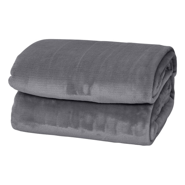 Couverture de Lit en Peluche Épaisse et Soyeuse, Pliée, Mettant en Valeur un Tissu polyester Gris Lisse et dense, Idéale comme Jeté de Lit durable et Lavable à la Machine pour la Chaleur et le Confort.
