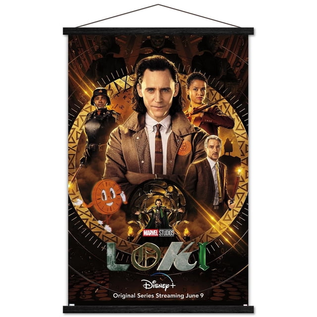 Marvel Loki - Affiche Murale sur une Feuille, 14,725 Po x 22,375 Po Encadrée Représentant une Figurine Centrale dans une Veste Brune et une Cravate Rayée avec les Bras Croisés, Entourée de Personnages en costumes Sombres et d'Un Arrière-Plan de Symboles Mystiques Circulaires. l'Affiche Comprend le logo des Marvel Studios, le Titre Loki Stylisé et la date de Diffusion Disney+ le 9 Juin. l'Affiche Encadrée a des Barres en Bois