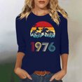 thumbnail image 1 of Uootdi Hauts pour Femmes Manches 3/4 Col Ras du Cou Imprimé Palmier Coucher de Soleil 1976 Coupe Décontractée T-Shirts Rétro Plage Vacances Cadeau, 1 of 4