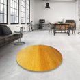 thumbnail image 4 of Ahgly Tapis Rond Abstrait Jaune Profond Lavable en Machine, 3 Pieds Rond, 4 of 7