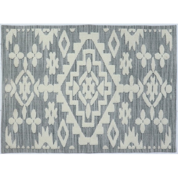 Home Decor Inc. Blue & Ivory Medallion Indoor Rug – 2.5' x 3.75", Soft & Durable