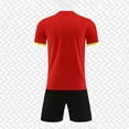 thumbnail image 4 of hengsof Ensemble de Maillot de Football à la Mode pour Enfants, Haut à Manches Courtes Col Ras du Cou, Short à Taille Élastique Tenue de Sport, Confortable Respirant Absorbant la Sueur Séchage Rapide Uniforme de Sport Deux Pièces, 4 of 4