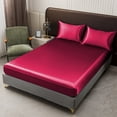 thumbnail image 4 of Chmadoxn Couvre-Lit en Satin Mat Uni Doux en Polyester Format Grand Rouge Ensemble, 4 of 6
