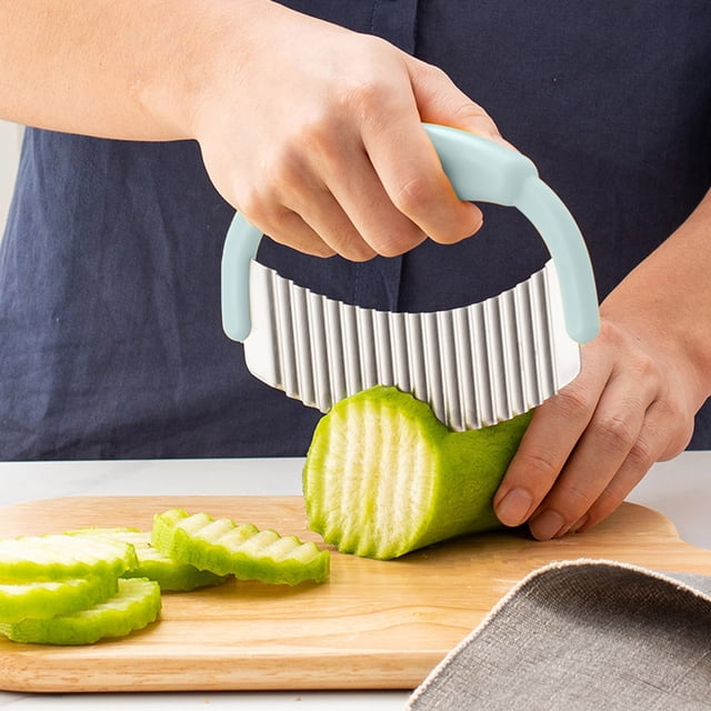 WIFKLSIIPG Crinkle Cutter Potato Cutter French Fry Crinkle Cutter Stainless Steel Crinkle Cutter for Veggies Fruit Potato Soap Fries Pickle