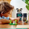 thumbnail image 3 of LEGO Minecraft Le refuge du panda 21245 Ensemble de construction (553 pièces), 3 of 6