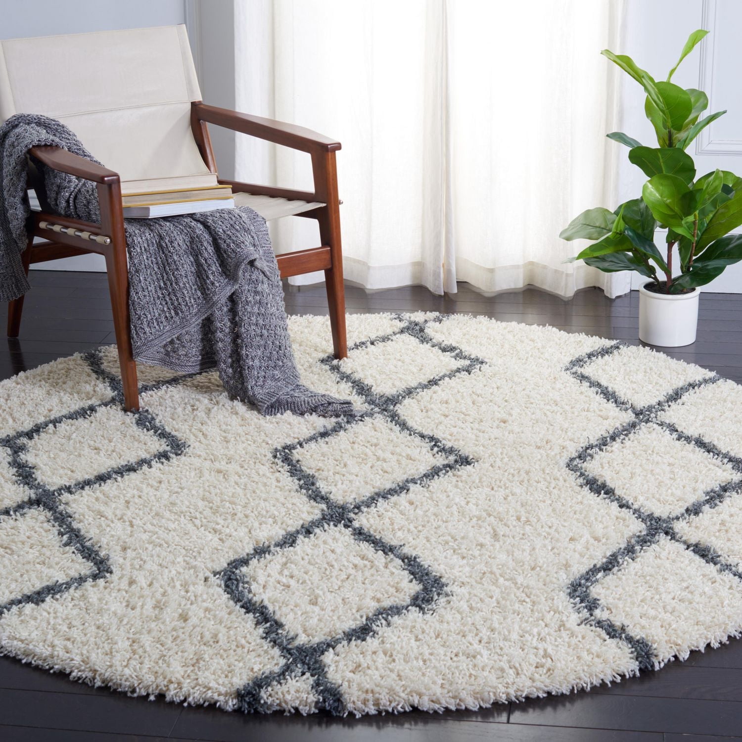 Safavieh Venus Nanda Tapis Géométrique Shag