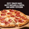 thumbnail image 3 of Pizza congelée Red Baron Pepperoni Classic Crust, 584 g Red Baron Pepperoni Classic Crust Pizza congelée 584 grammes, 3 of 6
