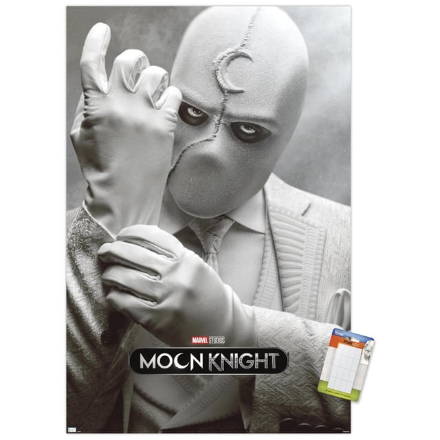 Marvel Moon Knight - Mr. Knight Affiche Murale d'Une Feuille, 14,725 Pouces x 22,375 Pouces, Représentant une Figurine en Complet Texturé Blanc avec Cravate Portant des Gants Blancs, Ajustant un Gant de l'Autre Main sur un Fond Gris Doux, Mettant en Vedette les Studios Marvel et le logo Moon Knight, Idéal pour l'Art Mural dans les Chambres, Bureaux Ou Dortoirs.