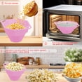 thumbnail image 4 of Uscallm Seau à Maïs Soufflé pour Micro-Ondes Pliable Bol en Silicone de Qualité Alimentaire Résistant aux Hautes Températures Contenant Réutilisable pour Maïs Soufflé avec Couvercle pour Cinéma Maison Soirée Cinéma, 4 of 6