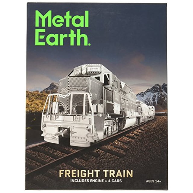 Fascinations Metal Earth Coffret Cadeau de Train de Fret 3D en Métal Model Kit Argenté, Présentant un Modèle de Train de Qualité Muséale en 5 Pcs Fabriqué à Partir de Tôles d'Acier. Comprend une Locomotive Diesel, une Voiture Télécabine, un Wagon-Remorque, un wagon-Remorque et un Caboose Décentré d'Une Longueur Connectée de 17 Pouces. Convient aux 14 Ans et Plus.