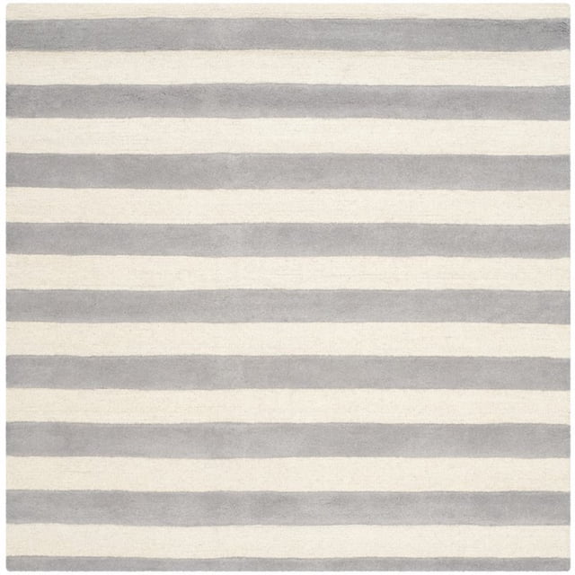 Safavieh Cambridge Collection CAM154A Handmade Moroccan Geometric Grey and Ivory Premium Wool Square Area Rug (4' Square)