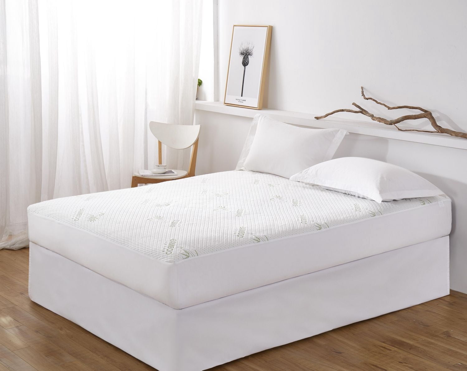 Marina Decoration Premium Luxury Ultra Soft Waterproof All Season Rayon from Bamboo Fitted Mattress Protector, Deep Pocket Fits Up to 18 Inch