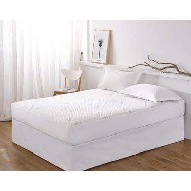 Protège-matelas Marina Decoration Premium Luxury Ultra Soft Waterproof toutes saisons en rayonne de bambou, poche profonde, convient jusqu'à 18 pouces