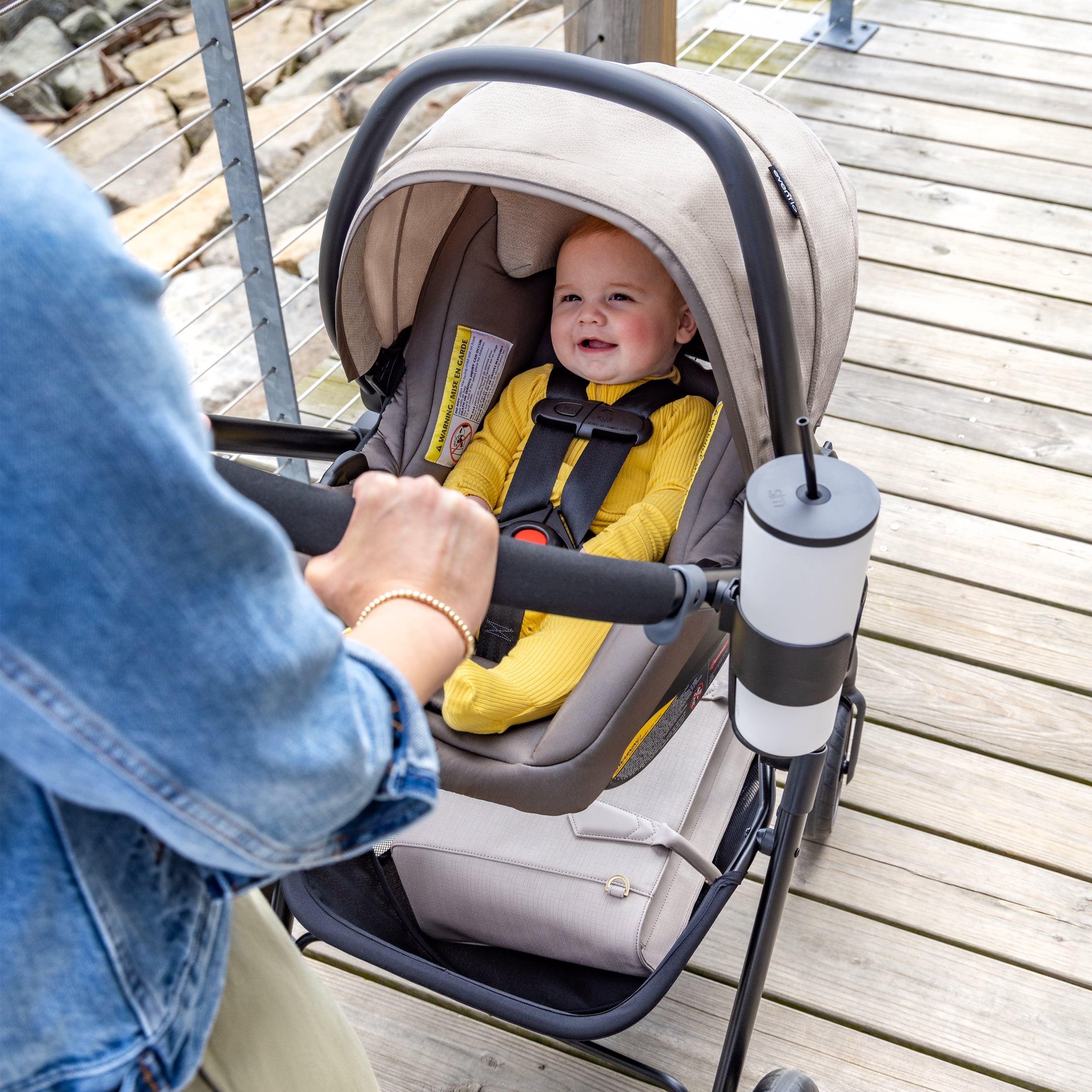 Evenflo Pivot Modular Travel System with LiteMax Infant Car Seat (0-5 Years)