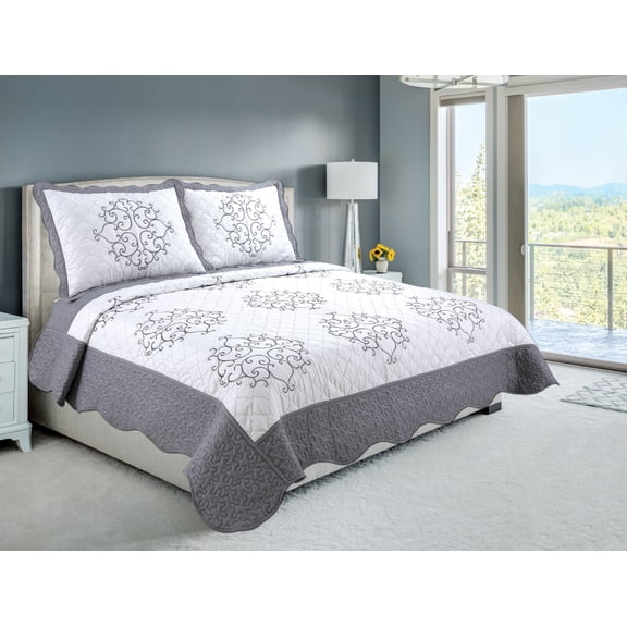 Marina Decoration Embroidered Stitching Coverlet Bedspread Ultra Soft Solid Bedding Summer Quilt Set with Quilted Sham, Silver Mandala Blazon Pattern