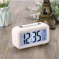 thumbnail image 2 of CHUANK Réveil Numérique avec Éclairage de Fond LCD Moniteur de Température Alarme de Réveil avec Calendrier Intelligent Horloge, 2 of 6