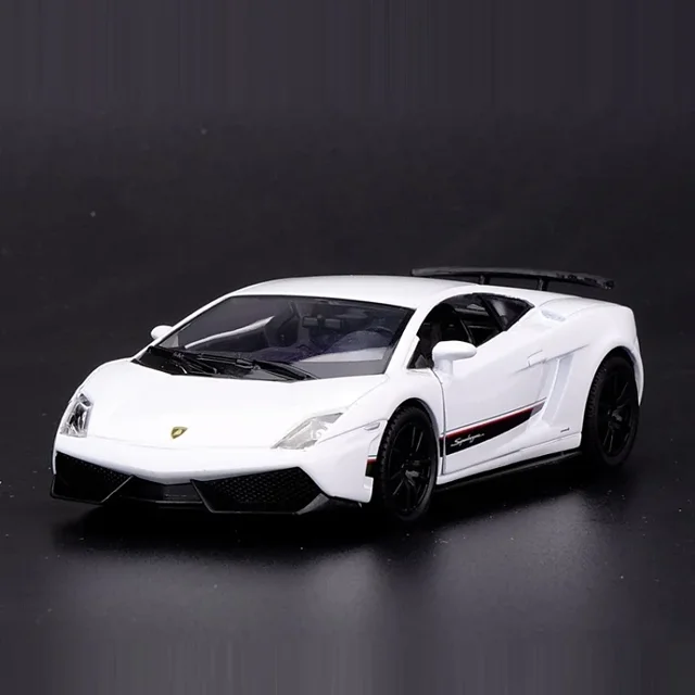 1:36 Lamborghini Gallardo LP570-4 High Simulation Exquisite Collection Toys Car Supercar Alloy Diecast Model Pull Back Car white-boxed