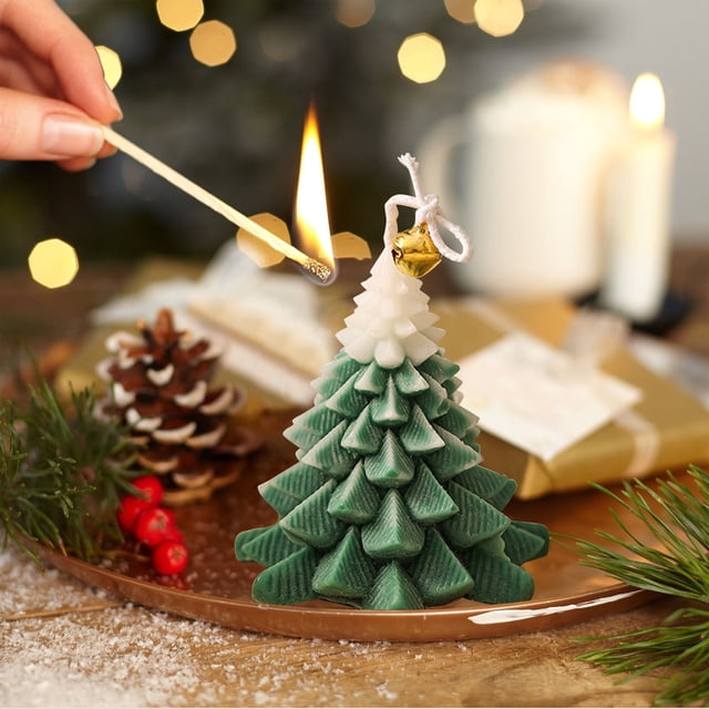 Christmas Tree Aromatherapy Candle in Gift Box - Wholesale Holiday Companion Scented Decor - Handmade Festive Centerpiece for Mantel