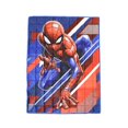 thumbnail image 2 of Couverture lestée 5 lb pour enfant Spiderman de Marvel, 2 of 5