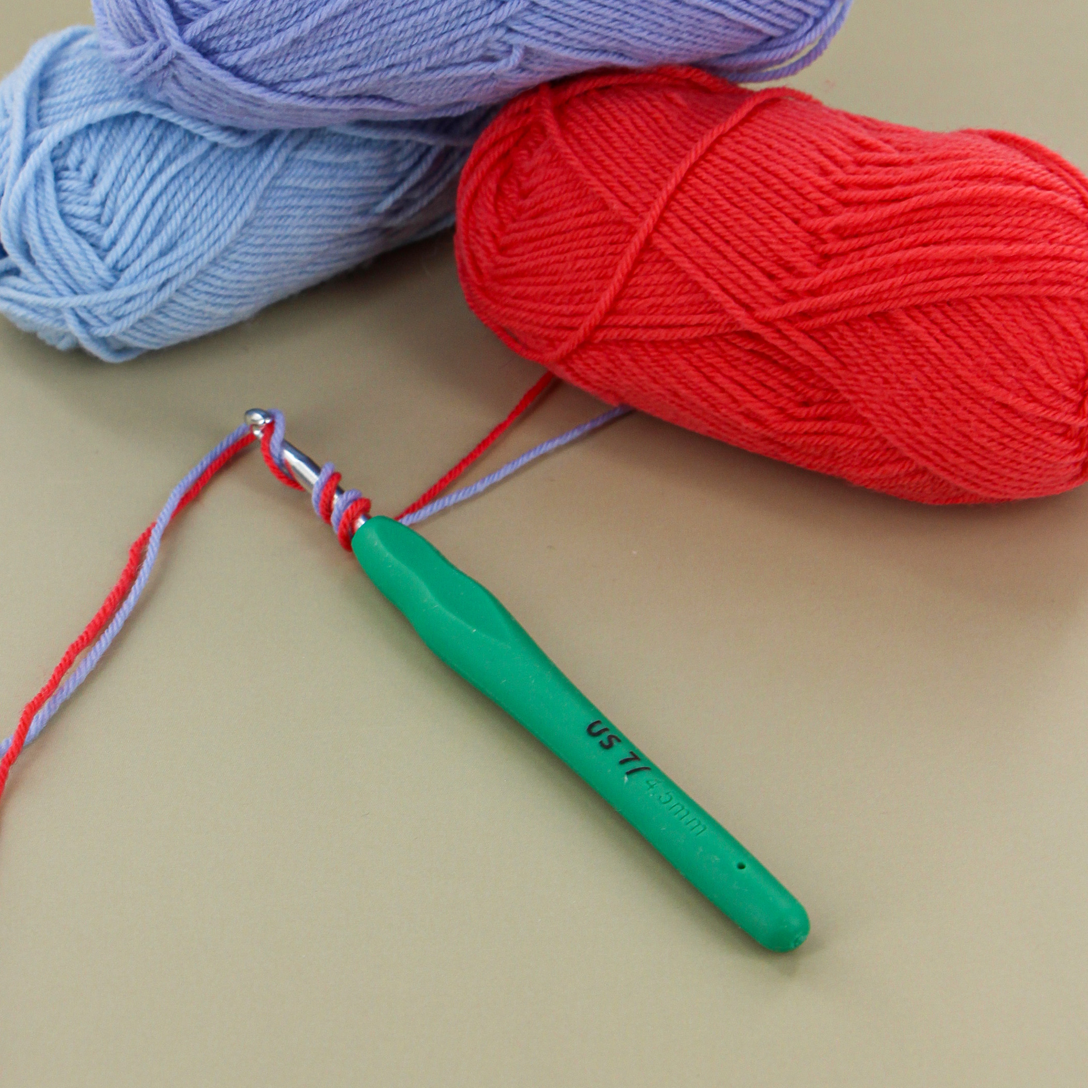 LOVE KNITTING Soft-Grip Aluminium Crochet Hook, 4 mm (0.16 in.)