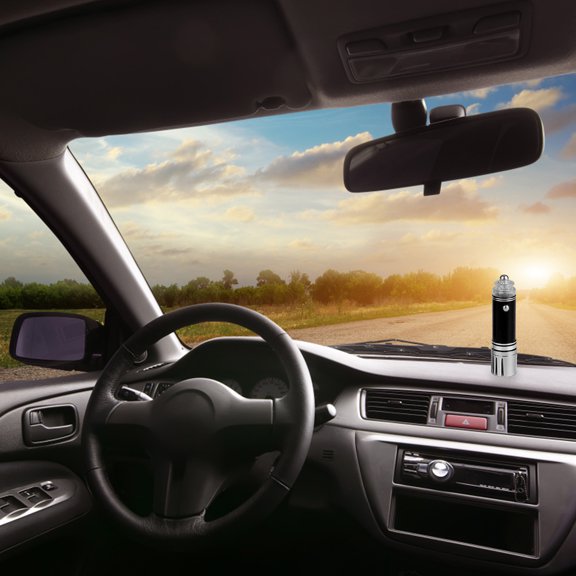 SuoKom Purificateur de Voiture Ioniseurs Haut de Gamme Élimination Allergènes Mauvaises Odeurs Odeur d'Animaux Fumées Pollens Désodorisant