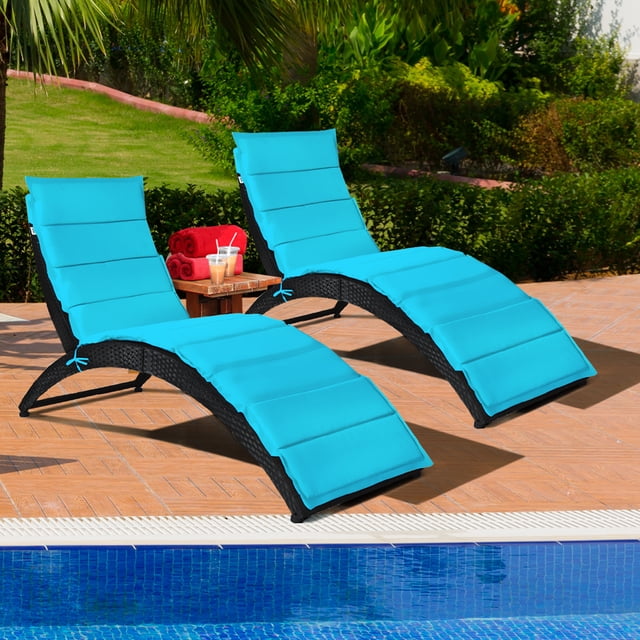 Gymax Lot de 2 Chaises Longues Pliables en Rotin Osier avec Coussin Turquoise pour Patio Extérieur