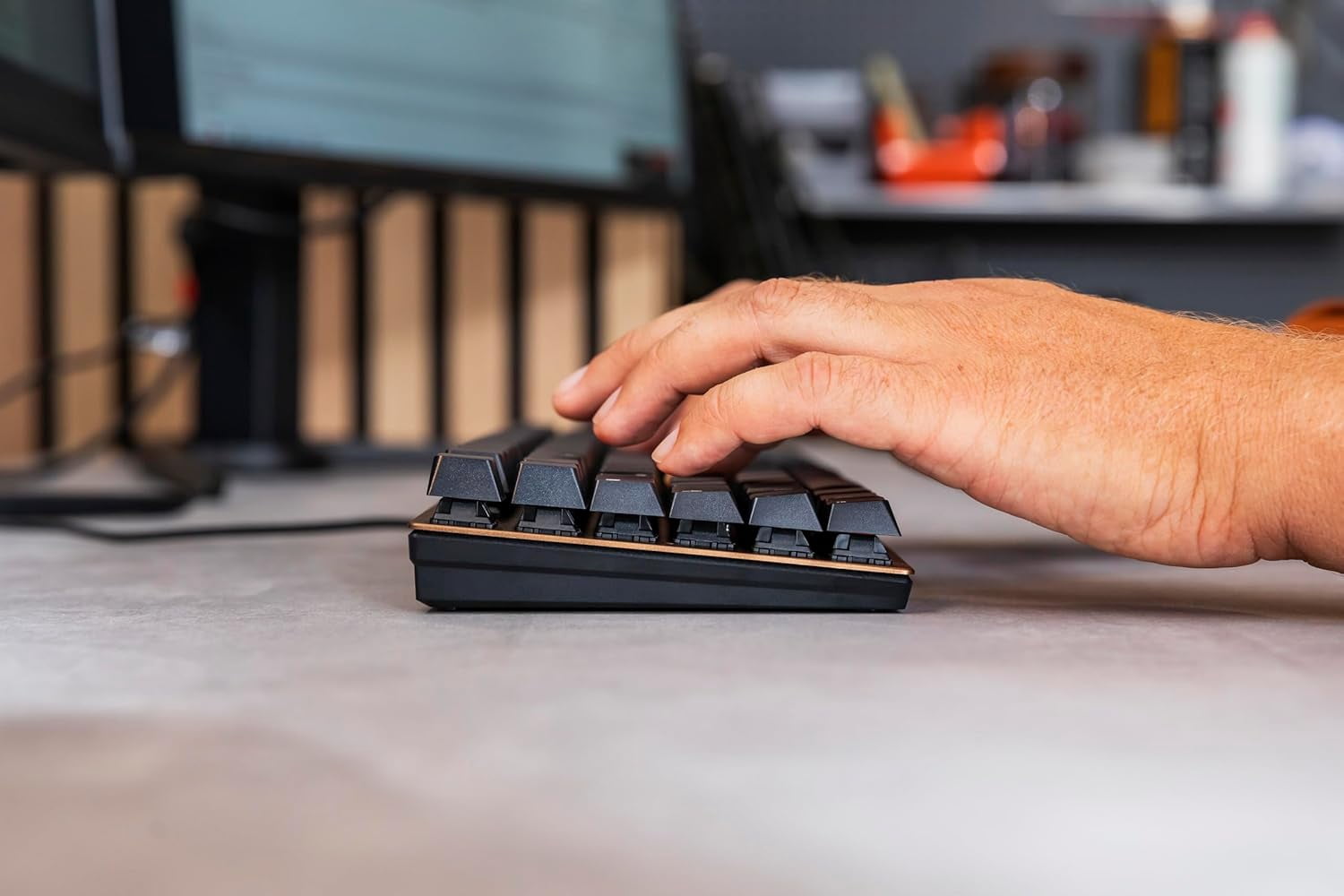 Cherry KC 200 MX Mechanical Office Keyboard with New MX2A switches Black/Bronze