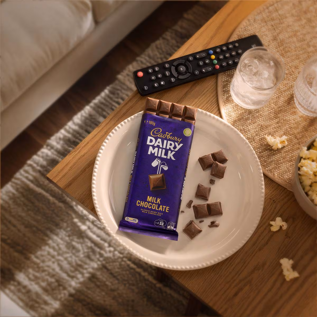 thumbnail image 3 of Cadbury Dairy Milk Milk Chocolate Bar 180g, 3 of 5