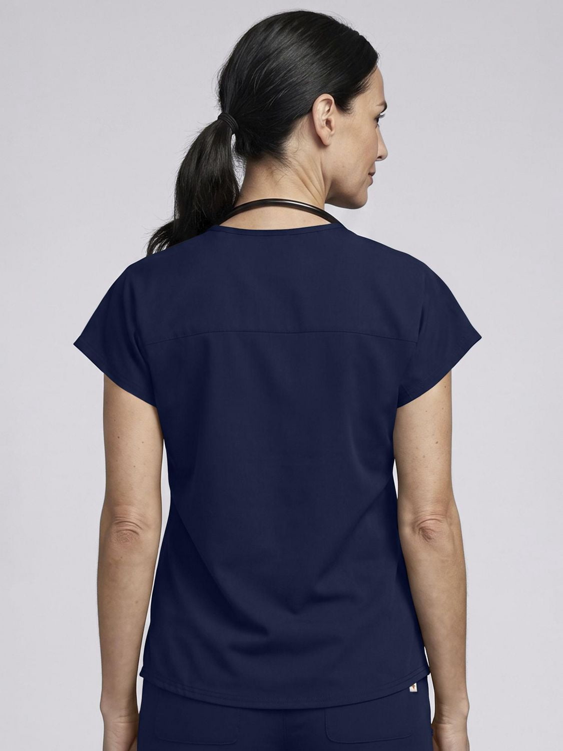 Scrubstar Ultimate – Haut d’uniforme médical antimicrobien pour femmes à col mandarin