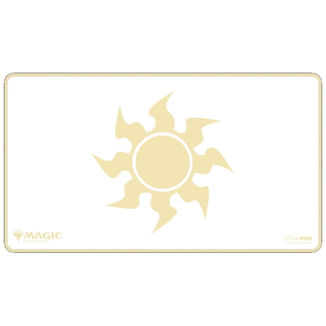 Ultra PRO Mana 8 - Tapis de Jeu à Bord Cousu - Plaines pour Magic : The Gathering Montrant un Symbole de Plaines beige Centré sur un Tapis de Jeu en Tissu Blanc avec Bords beige Cousus et Endos en Caoutchouc Antidérapant, Mesurant Environ 24 Po par 13,5 Po, Conçu pour Protéger les Cartes de Jeu et Convient comme Tapis de Souris Surdimensionné.