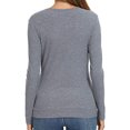 thumbnail image 5 of Chemise Unie à Manches Longues avec Boutons Latéraux et Col en V pour Femmes, 5 of 5