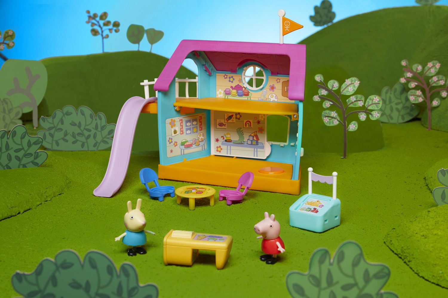 Peppa Pig Peppa et sa maison d'amis réservée aux enfants, jouet préscolaire, sons, inclut 2 figurines, 7 accessoires, à partir de 3 ans