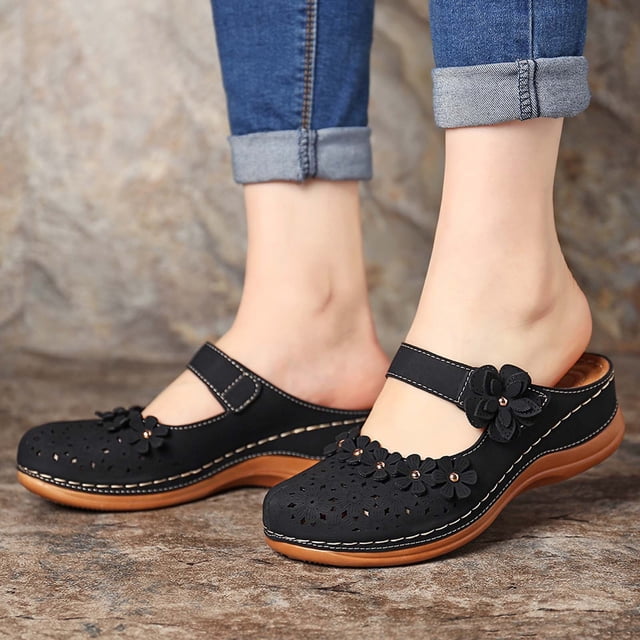 Dvkptbk Pantoufles pour Femmes Femmes Dames Fille Confortables Fleurs Ajourées Sandales à Bout Rond Semelle Souple Chaussures Chaussures pour Femmes