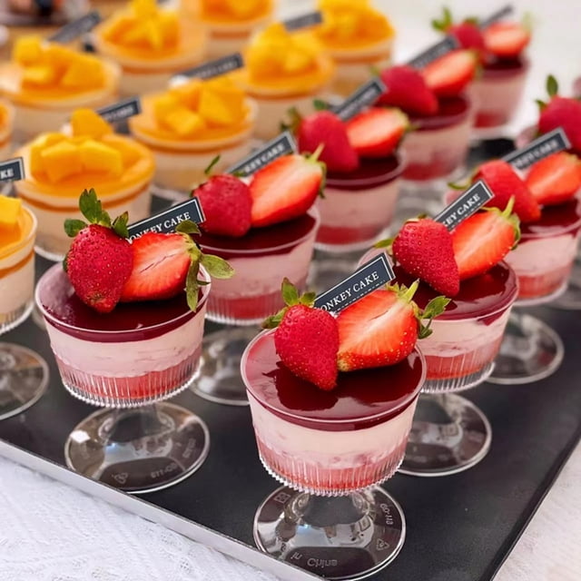 Leodye Disposable Plastic Ice Cream Dessert Cup Pudding Jelly Transparent Striped Goblet for for Home, Kitchen, bathroom