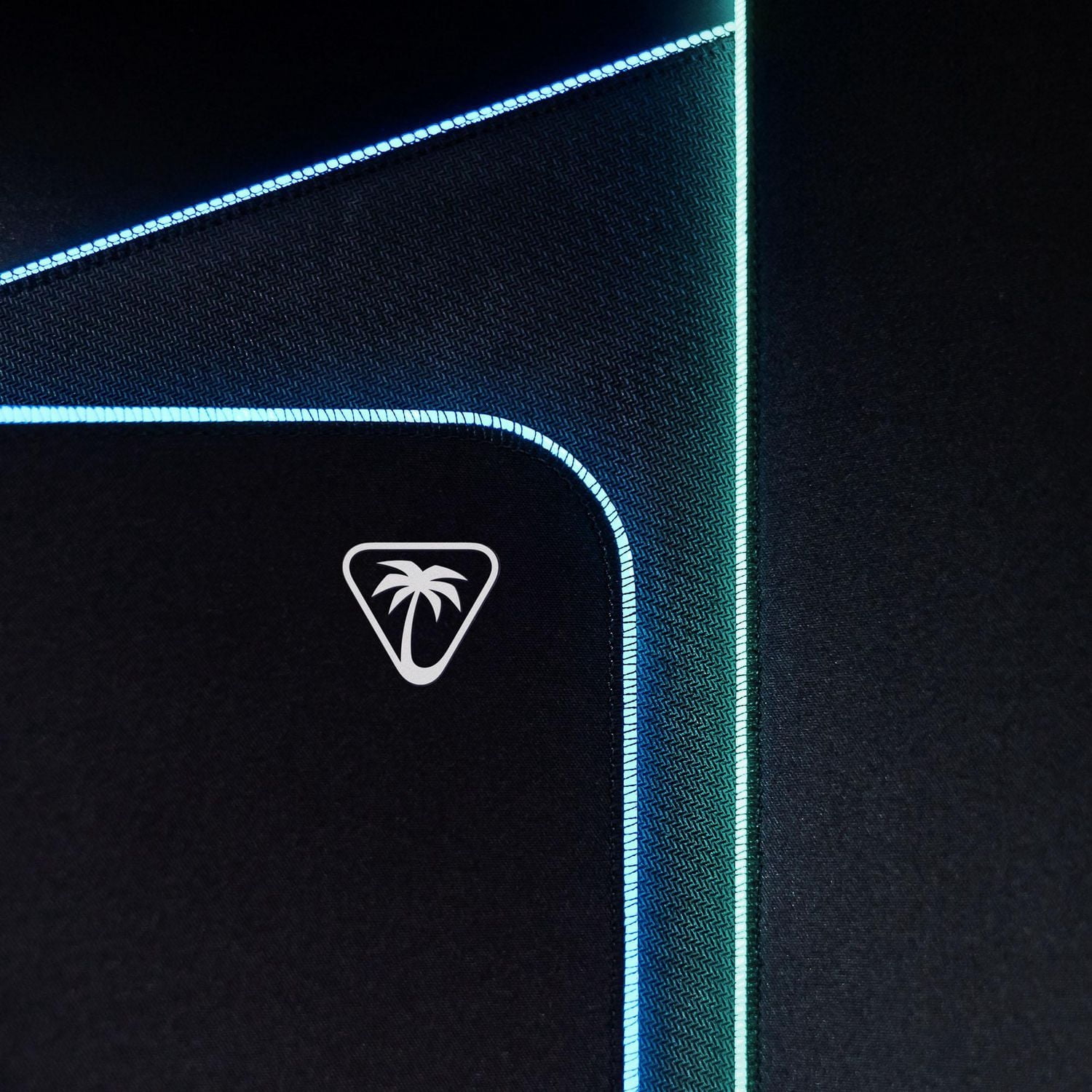 Turtle Beach® Sense AIMO™ XXL – Ultra-Wide RGB Illumination Gaming Mousepad