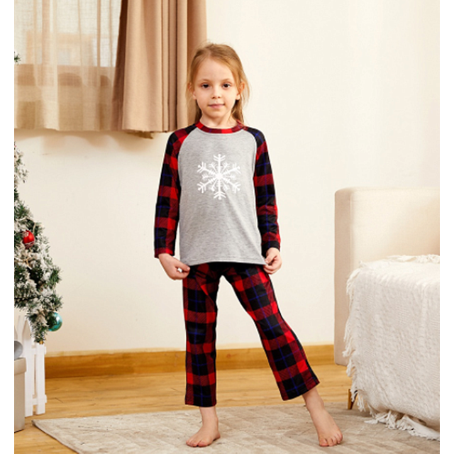 Pudcoco Parents Children's Suits Christmas Snowflake Printed Plaid Red Pajamas Romper Kids Baby