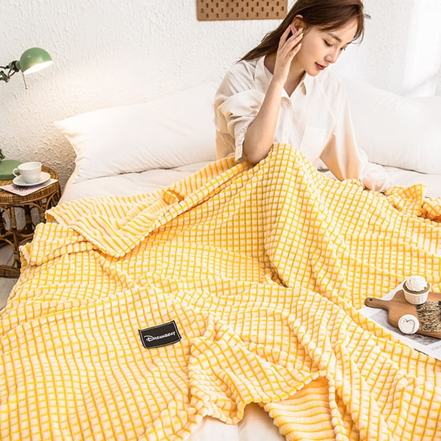Soft And-friendly Blankets Milk Fleece Blankets Thicken Warm Siesta Fleece Blankets