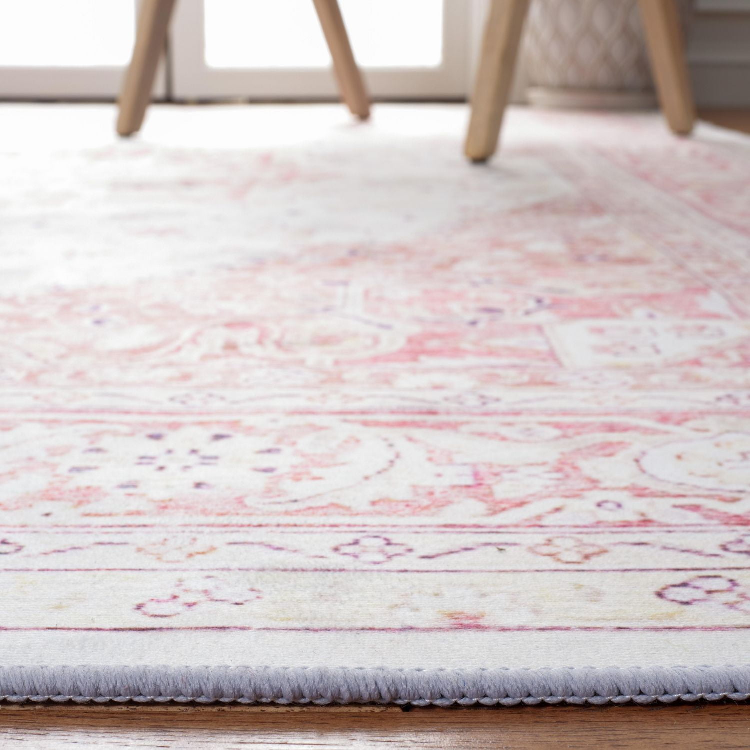 SAFAVIEH Tuscon Herbert Tapis Traditionnel Lavable en Machine