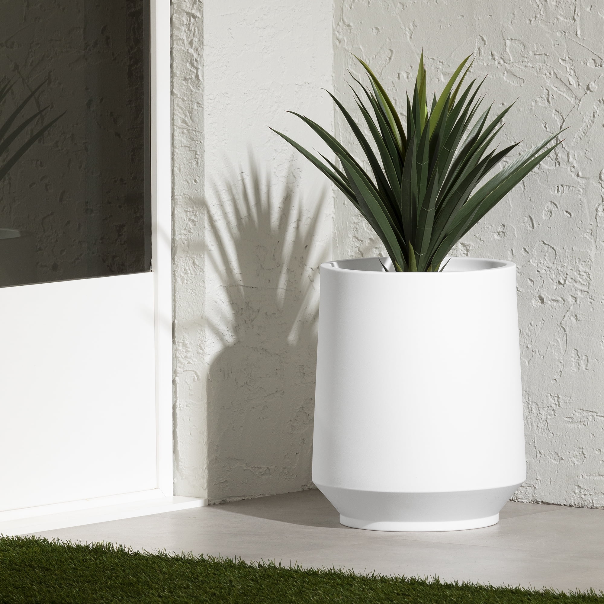 Cache-pot, fini Blanc, collection Dalya de Meubles South Shore