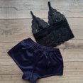 thumbnail image 4 of LSLJS Ensemble de Lingerie en Dentelle Satinée pour Femmes, Haut à Bretelles et Short, Pyjama Deux Pièces, 4 of 6