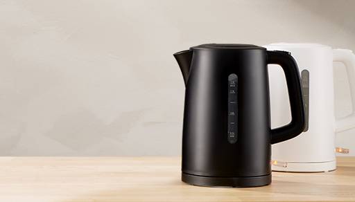 Electric kettles $40 & under